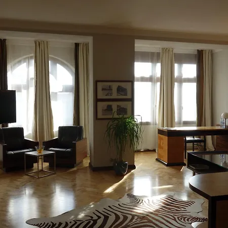 Hotel Monopol 5*