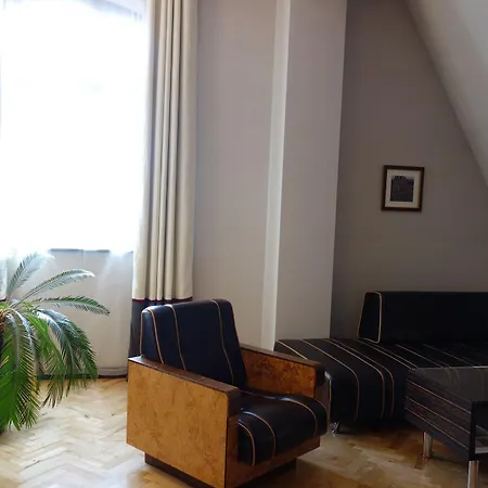 Hotel Monopol 5*
