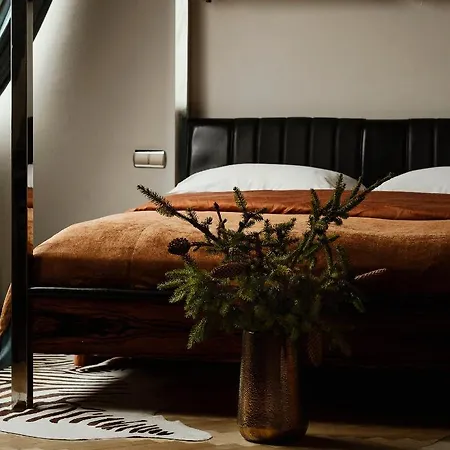 Monopol Hotel 5*