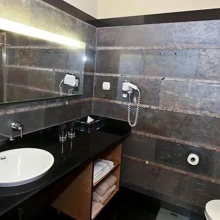 Hotel Monopol 5*