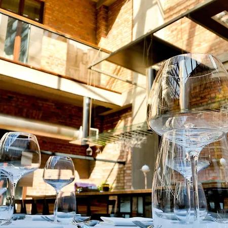 Monopol Hotel 5*